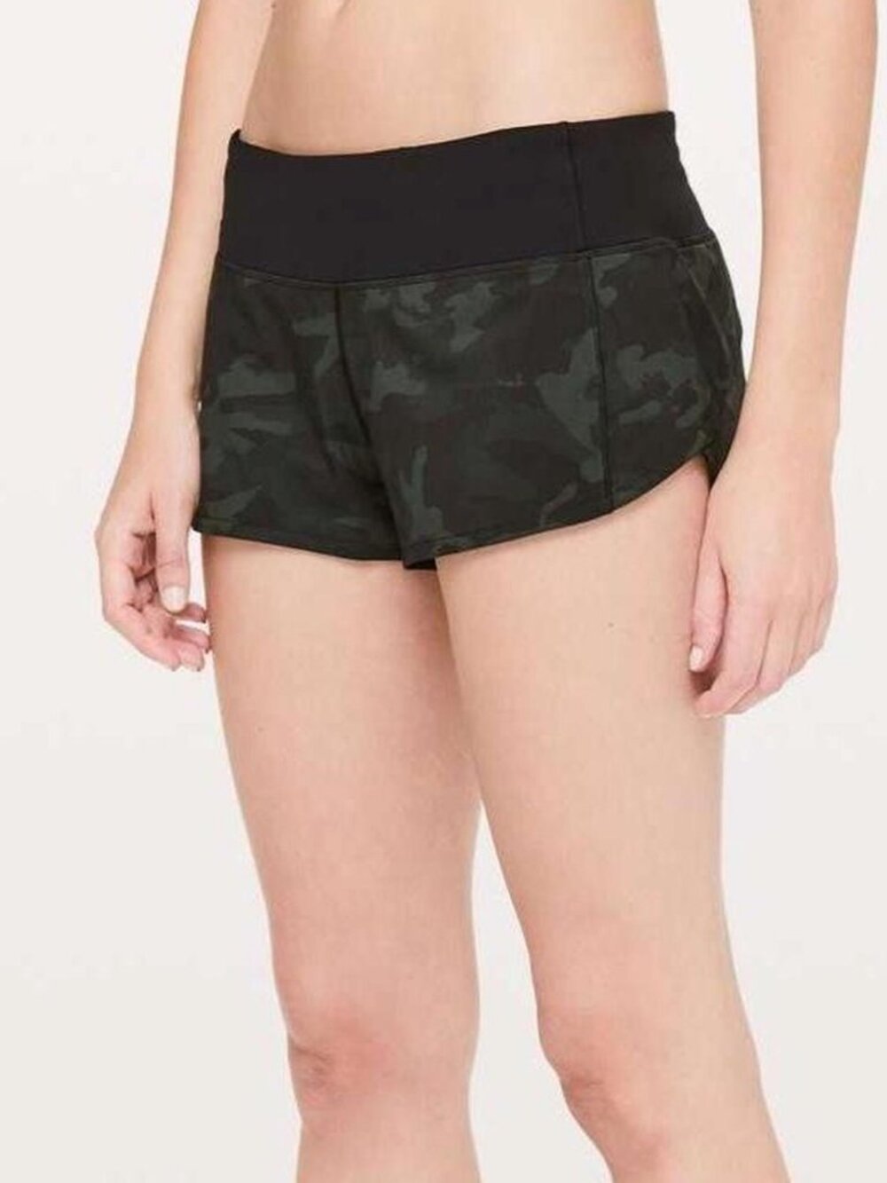 Lululemon Speed Up Short 2.5" In Incognito Camo Multi Gator Green /Black Size 4